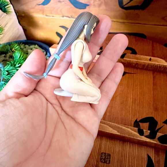 Small Anime figure from Japan - Picture 5 of 5